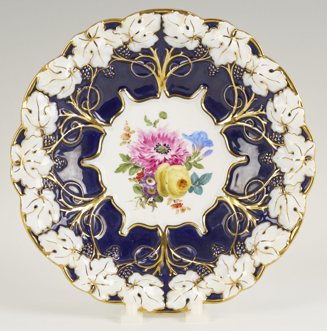 Lot 1160: 2 Meissen Porcelain Items, Coffee Pot & Bowl