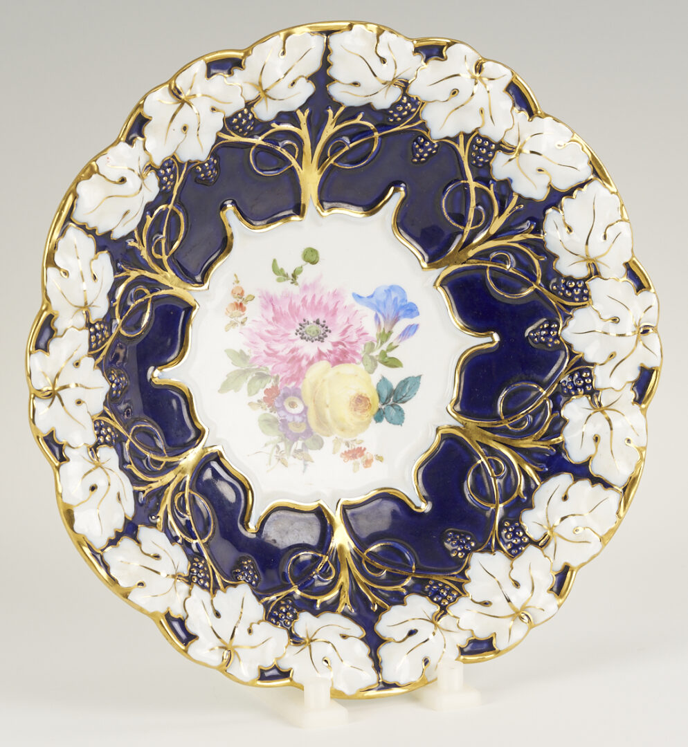 Lot 1160: 2 Meissen Porcelain Items, Coffee Pot & Bowl