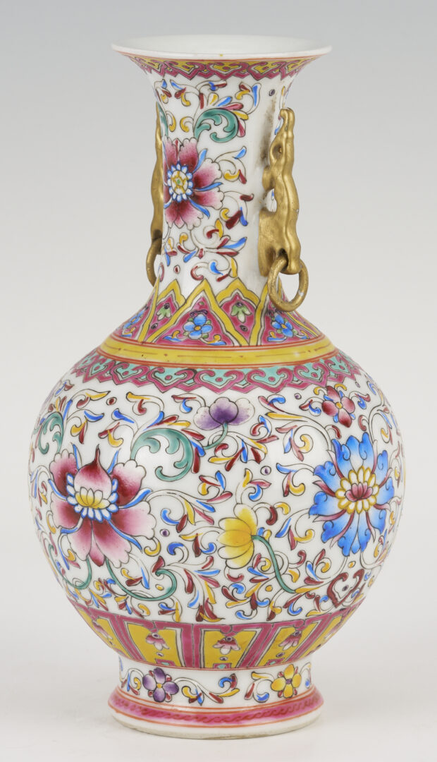 Lot 1163: Chinese Famille Rose Double Eared Vase and 4 Asian Porcelain Items