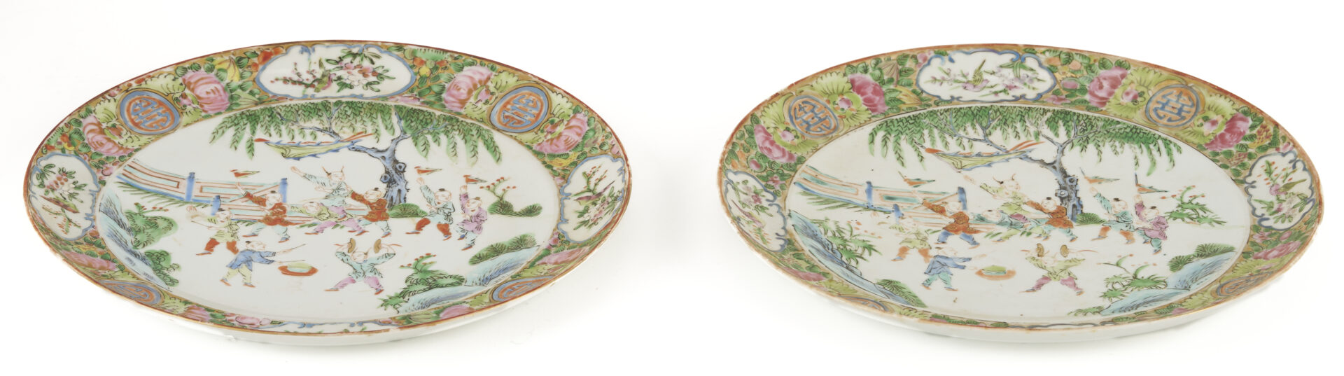 Lot 1164: Chinese Export Porcelain Punch Bowl, Teapot and 2 Plates