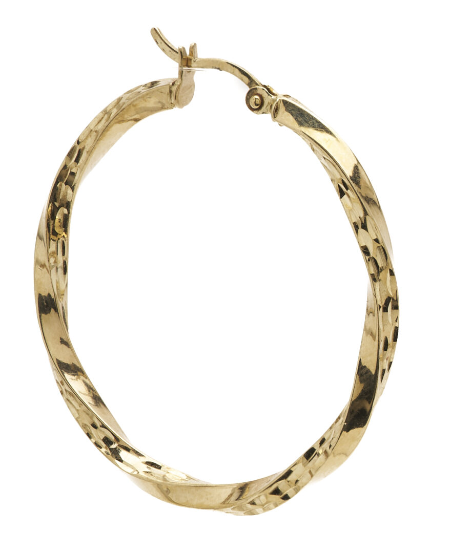 Lot 1238: Two 14K Yellow Gold Hoop Earring Pairs