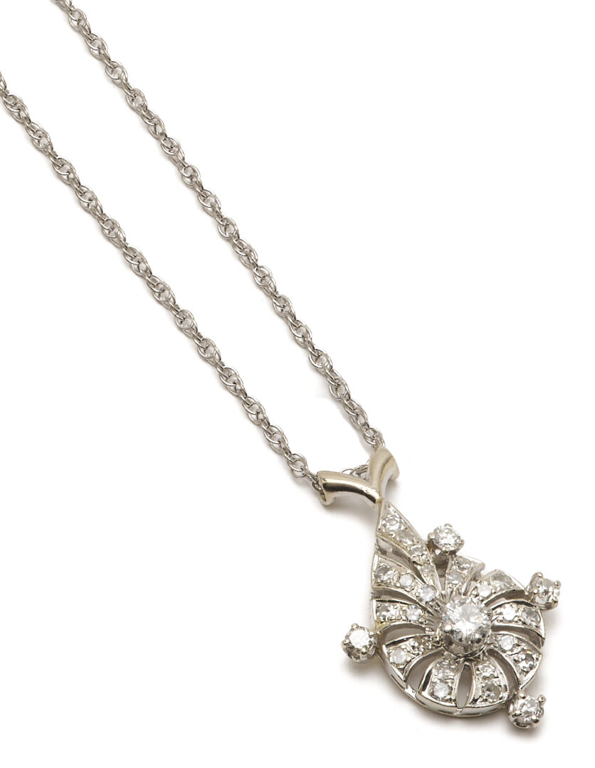 Lot 1245: 14K Gold & Diamond Necklace