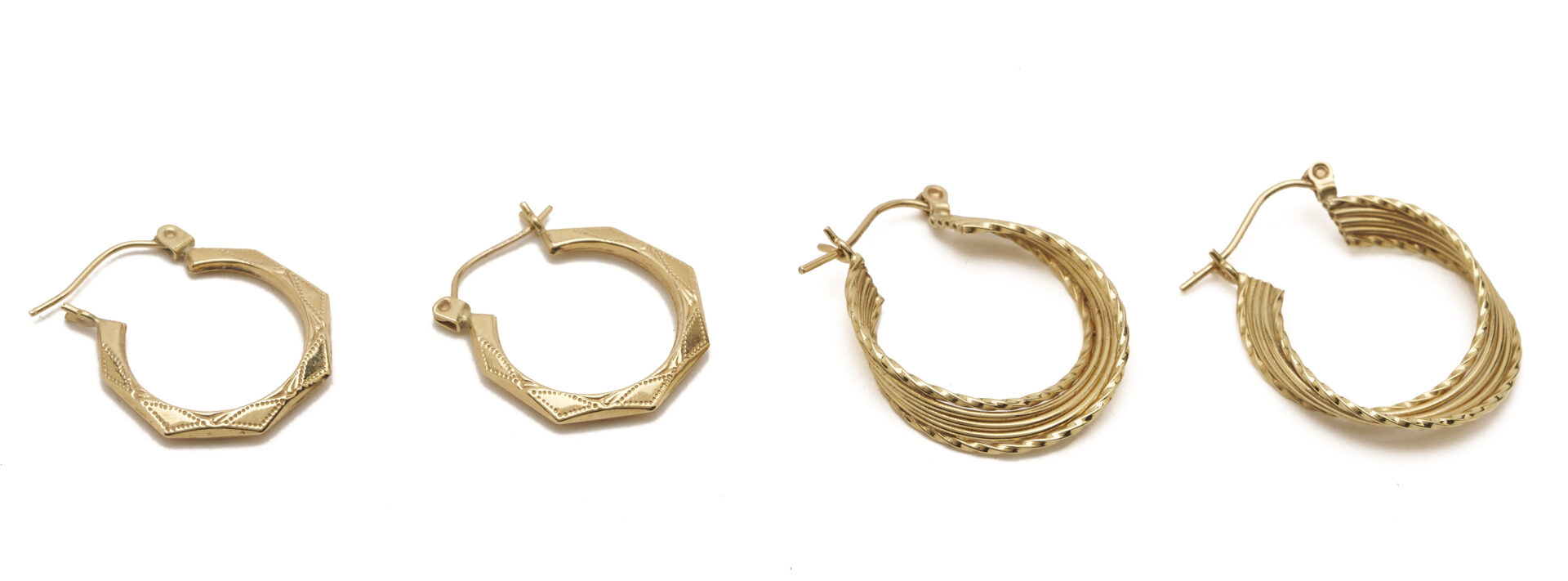 Lot 1253: 4 Pairs 14K Gold Earrings