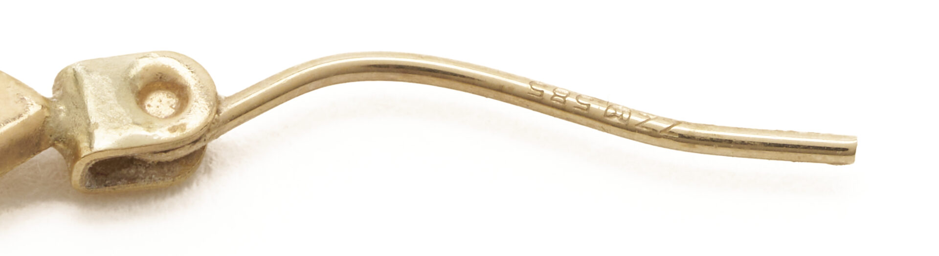 Lot 1253: 4 Pairs 14K Gold Earrings