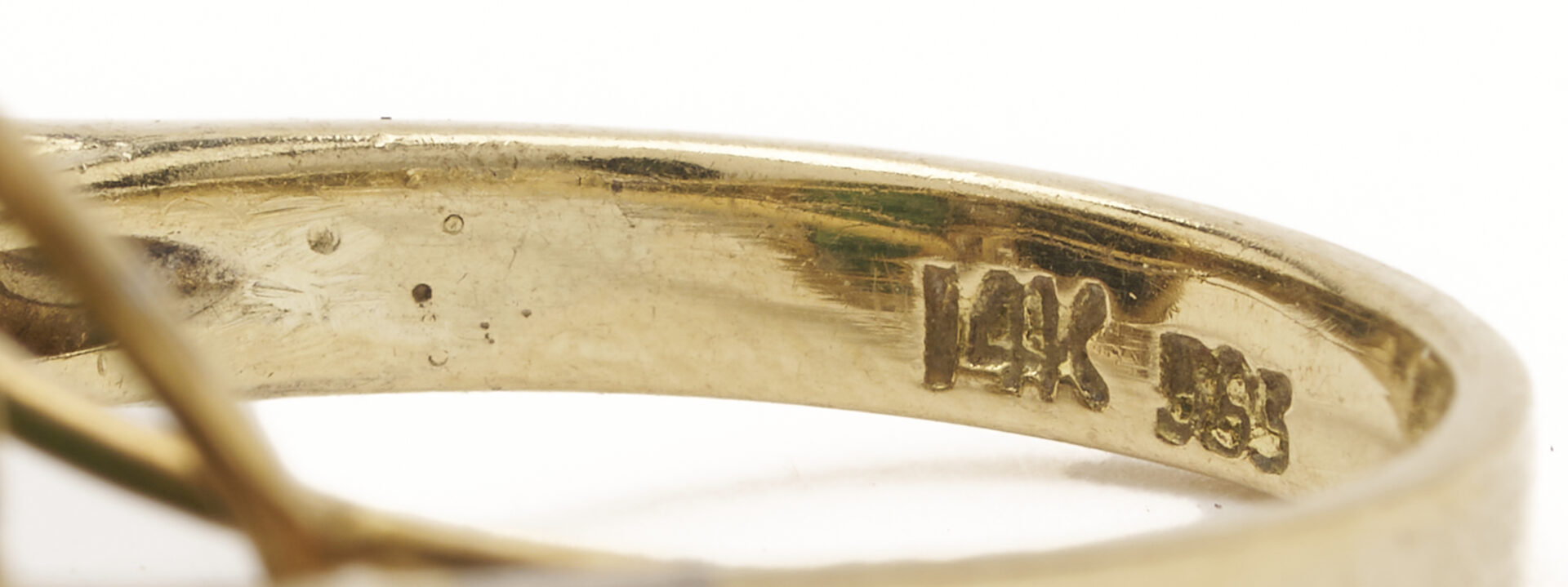 Lot 1254: 14K Gold, Onyx & Malachite Ring