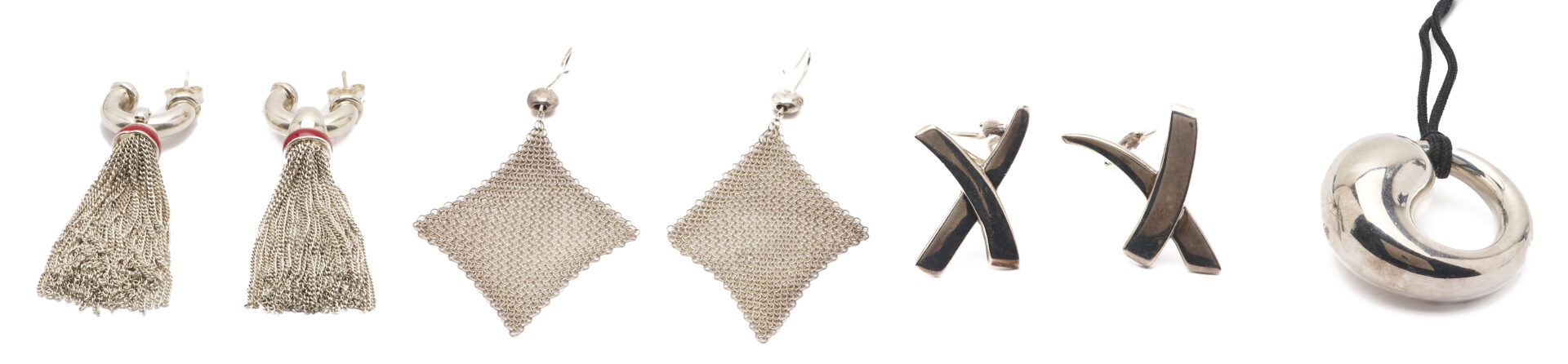 Lot 1255: 3 Pairs of Tiffany Sterling Earrings & 1 Tiffany Sterling Pendant