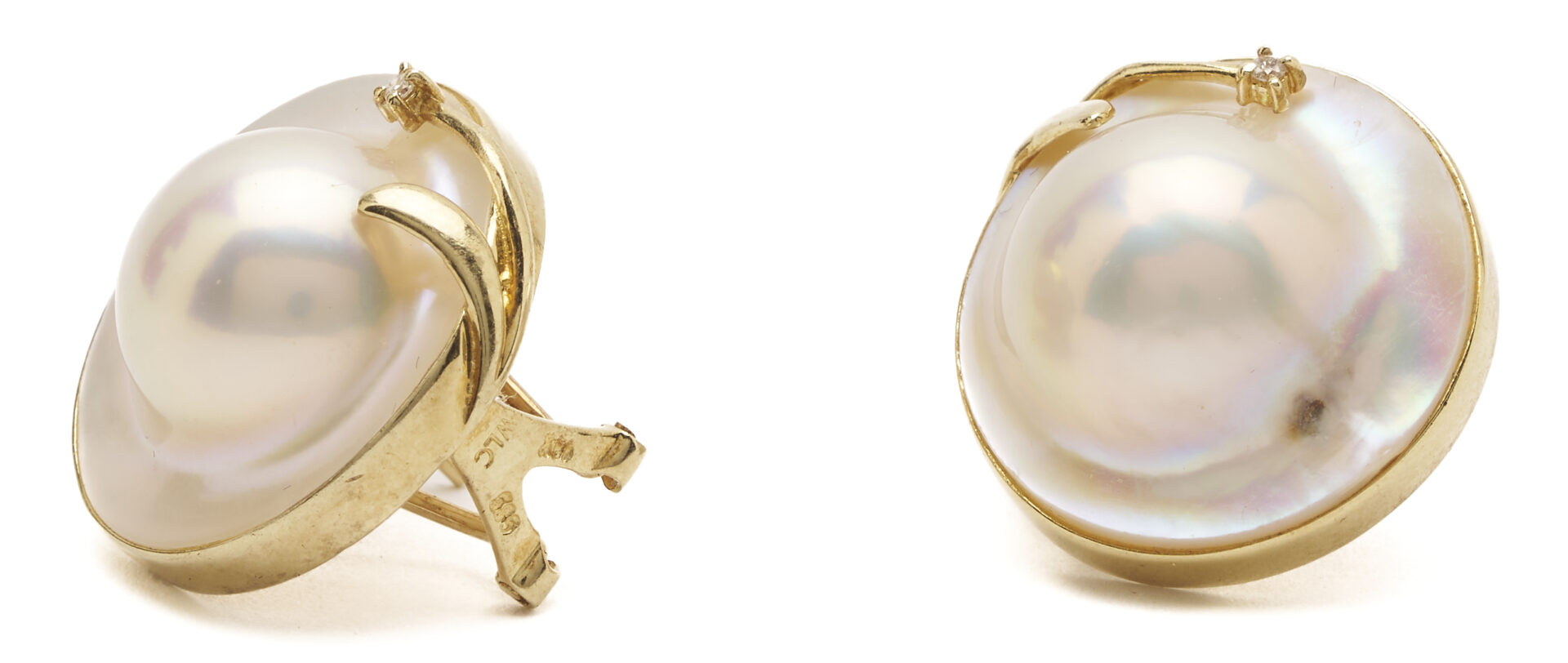 Lot 1266: 14K Gold Mabe Pearl Earrings