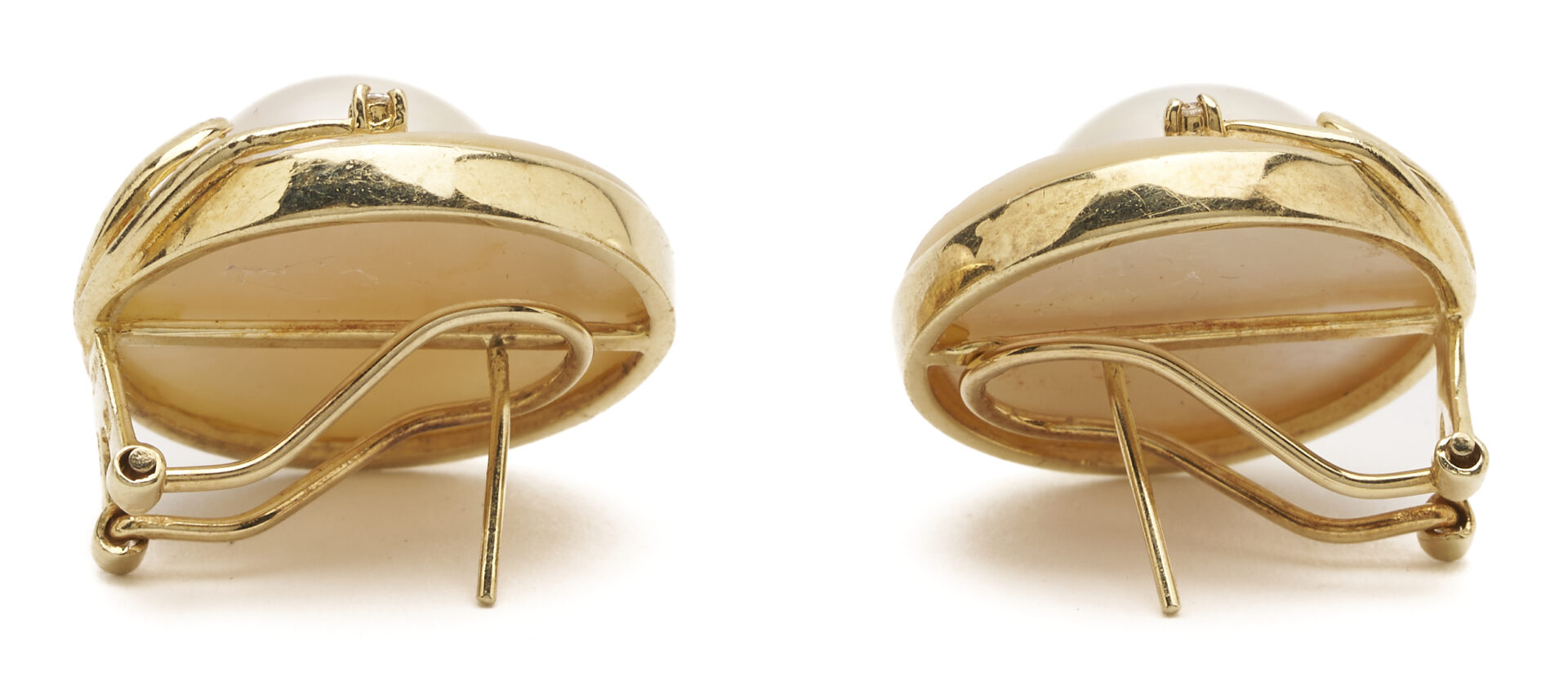 Lot 1266: 14K Gold Mabe Pearl Earrings