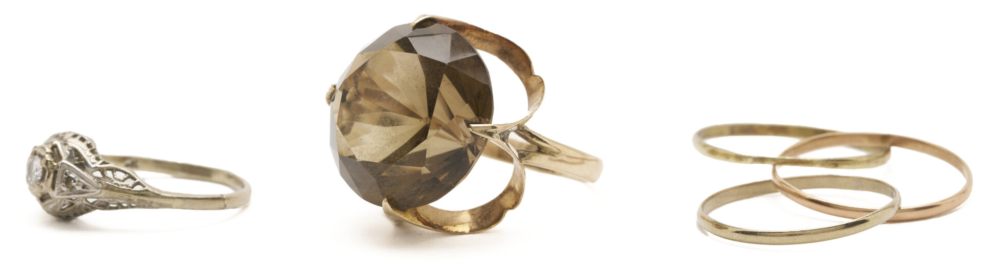 Lot 1267: 3 Ladies’ 14K Gold Rings