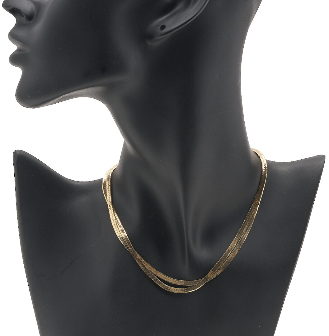 Lot 1268: 14K Yellow Gold Omega Necklace