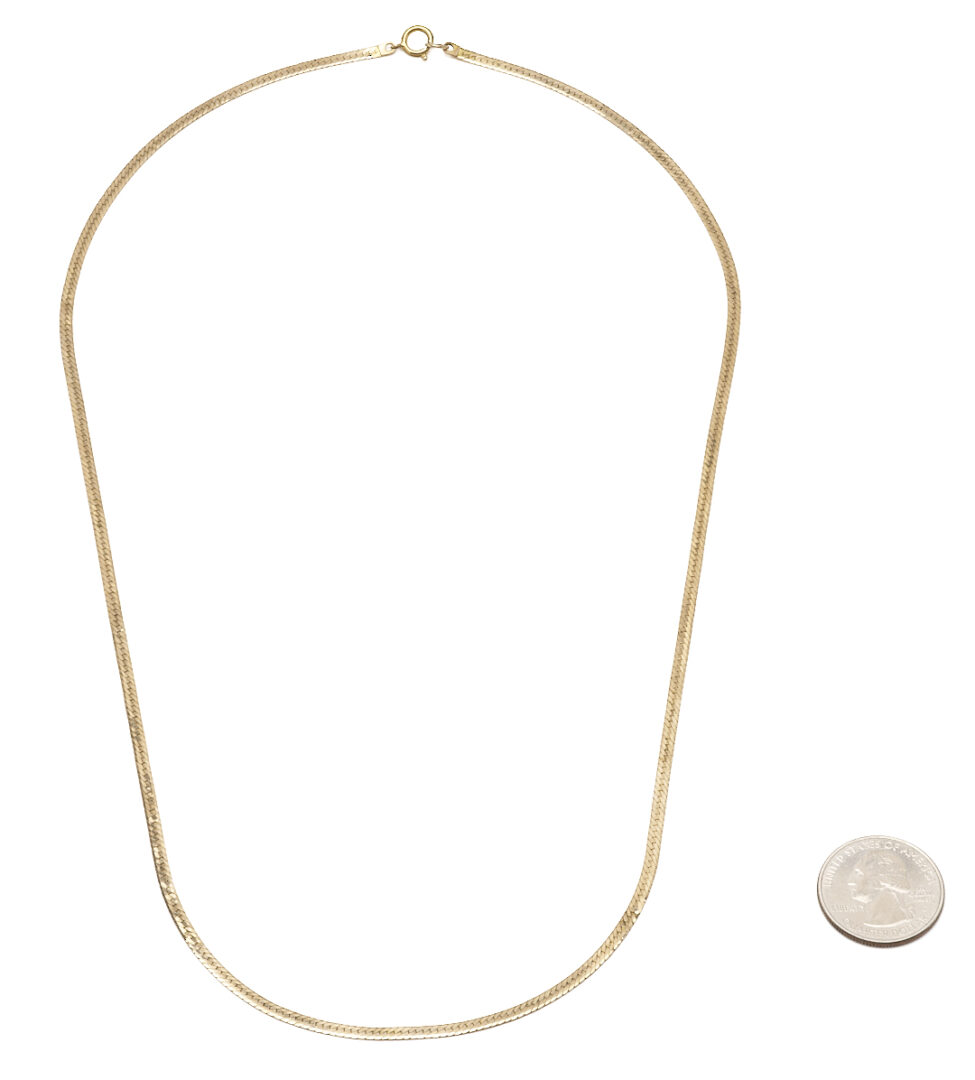 Lot 1268: 14K Yellow Gold Omega Necklace
