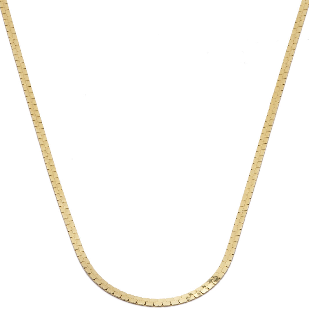 Lot 1285: 14K Gold Necklace