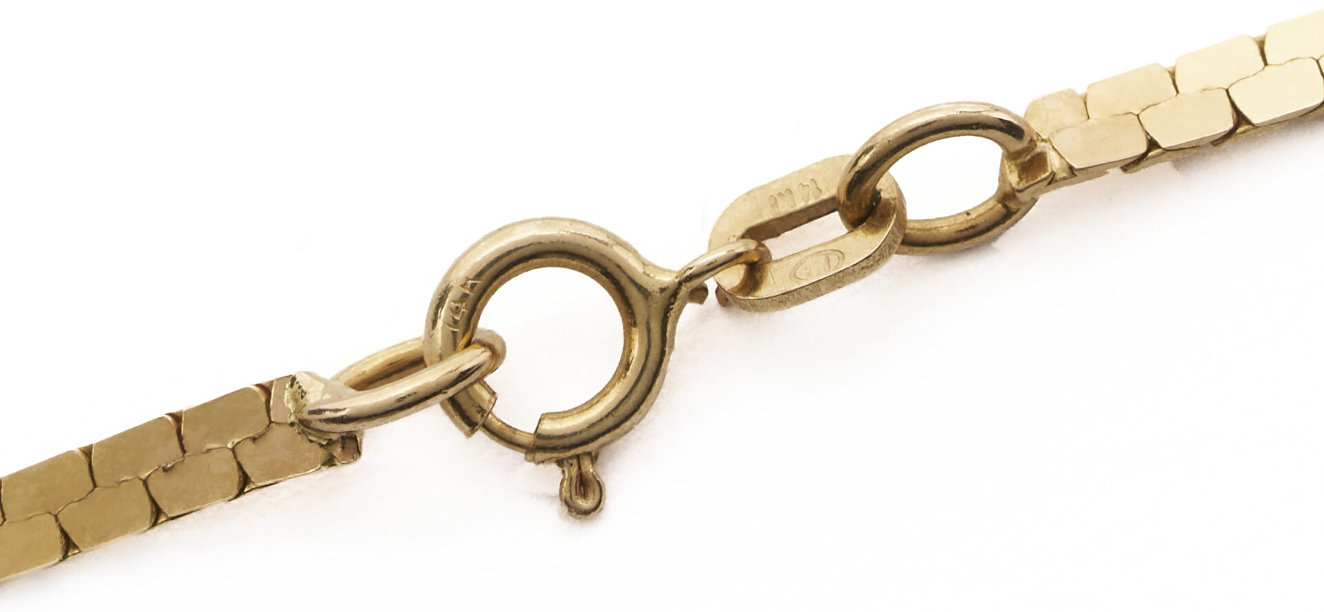 Lot 1285: 14K Gold Necklace