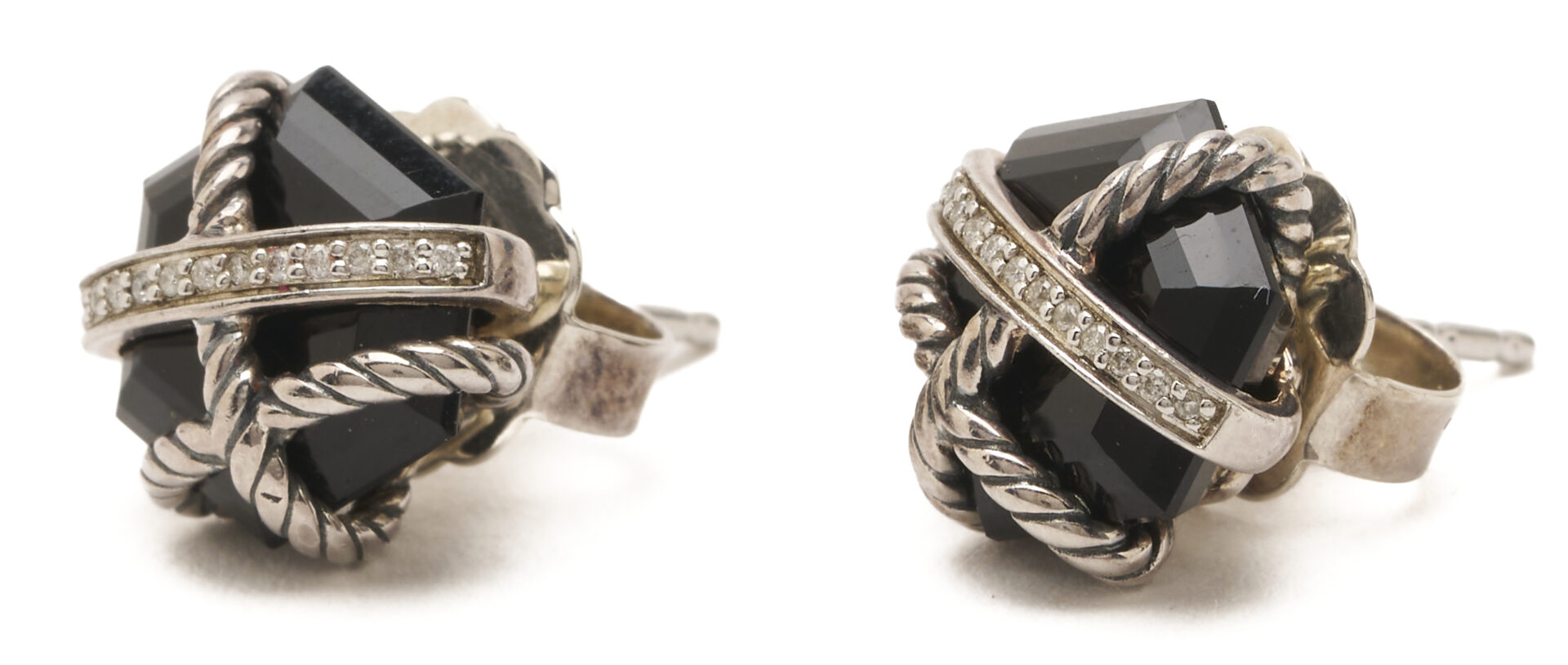Lot 1286: David Yurman Cable Wrap Stud Earrings