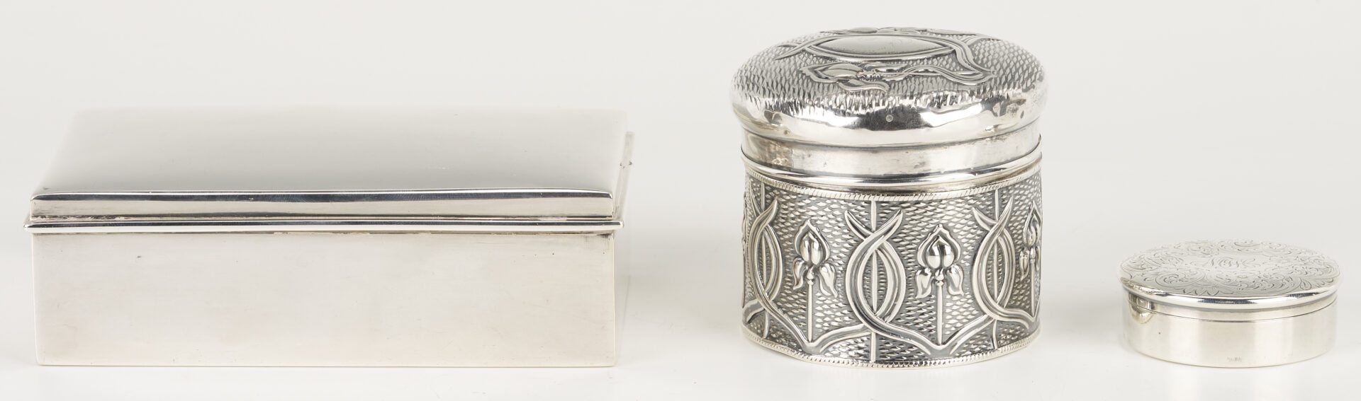 Lot 1296: 14 Assorted Sterling Silver Boxes and Cases