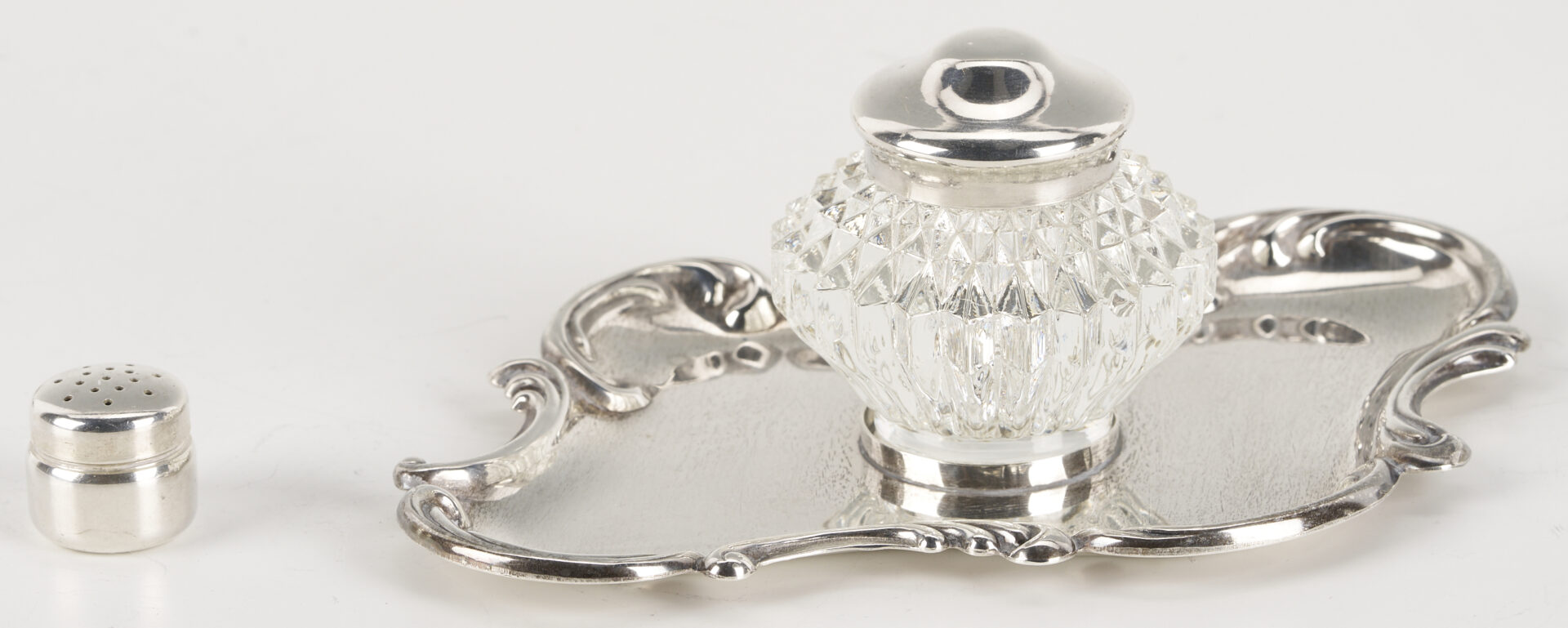 Lot 1298: 25 silver Novelty Items including Baby Silver