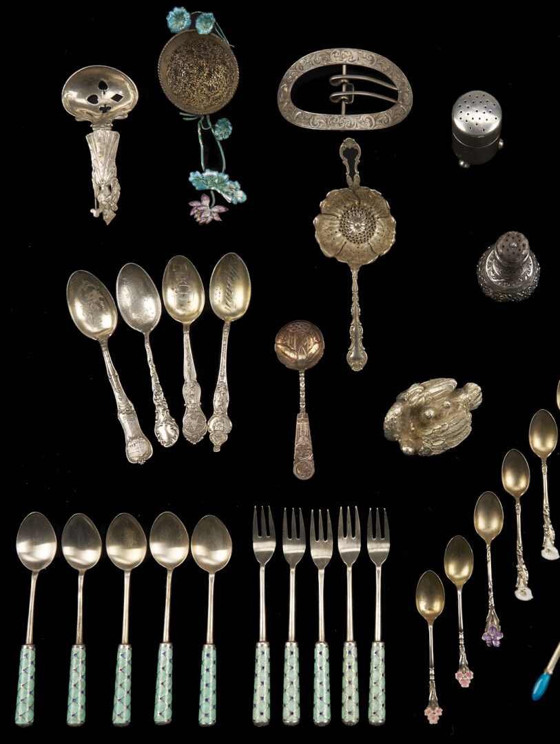 Lot 1299: 44 Novelty and Enameled Silver Items incl. Chinese