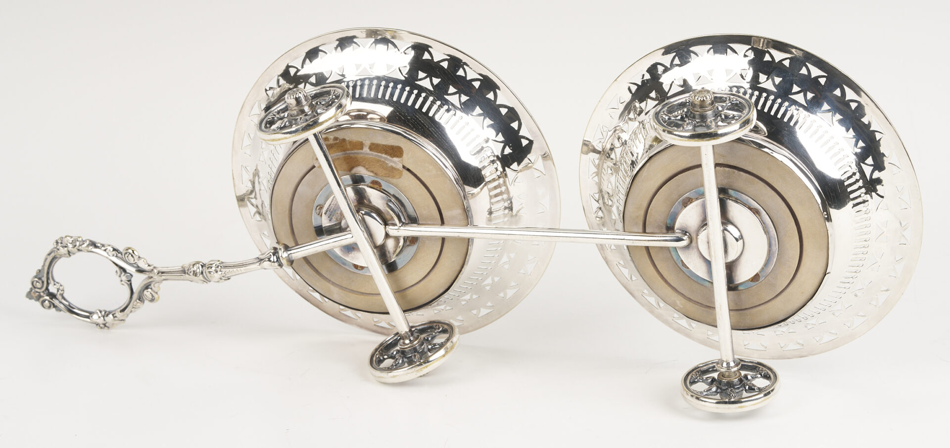 Lot 1308: 9 Bar Items: Wine Coaster Wagon, 6 Goblets, 2 Decanters