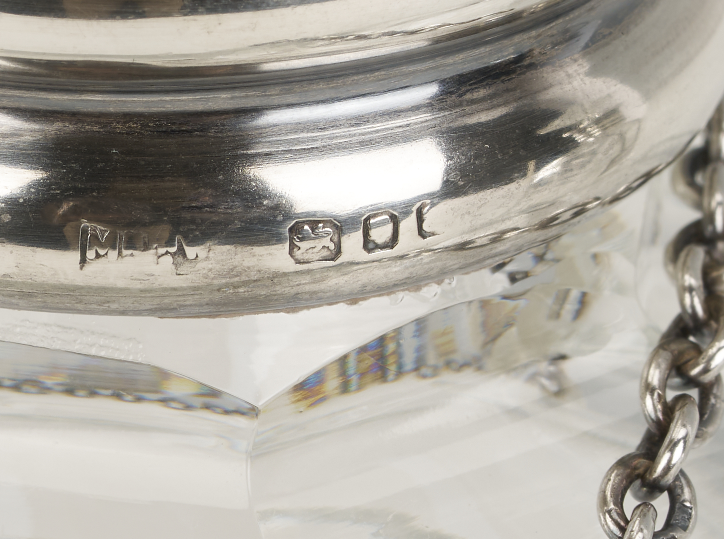 Lot 1308: 9 Bar Items: Wine Coaster Wagon, 6 Goblets, 2 Decanters