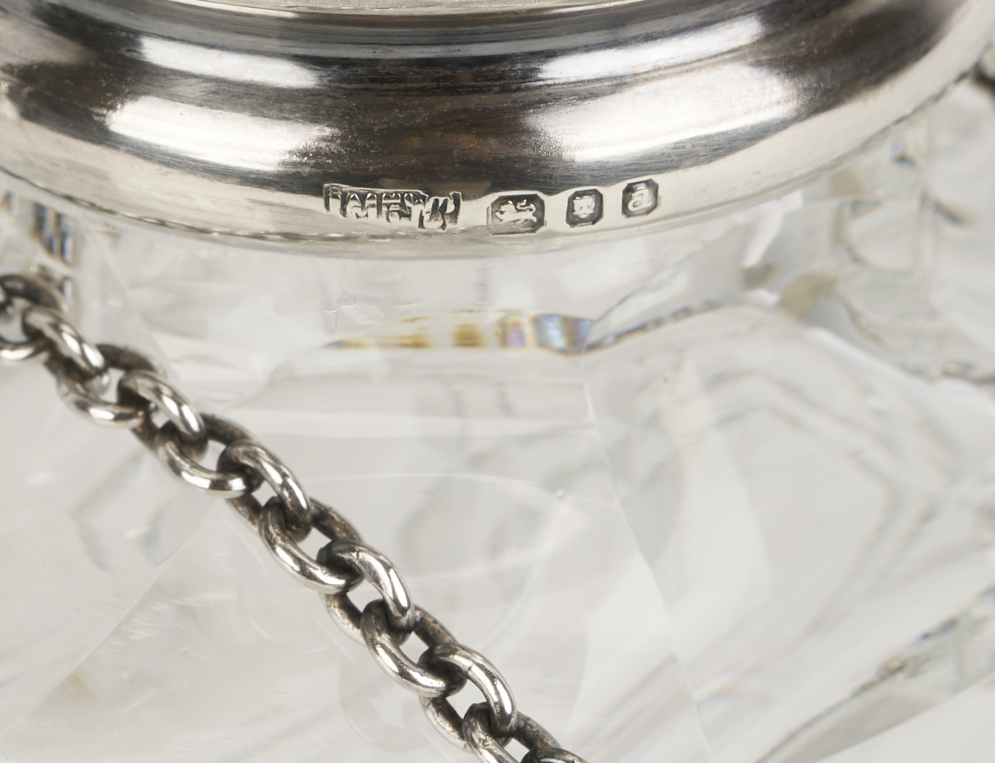 Lot 1308: 9 Bar Items: Wine Coaster Wagon, 6 Goblets, 2 Decanters