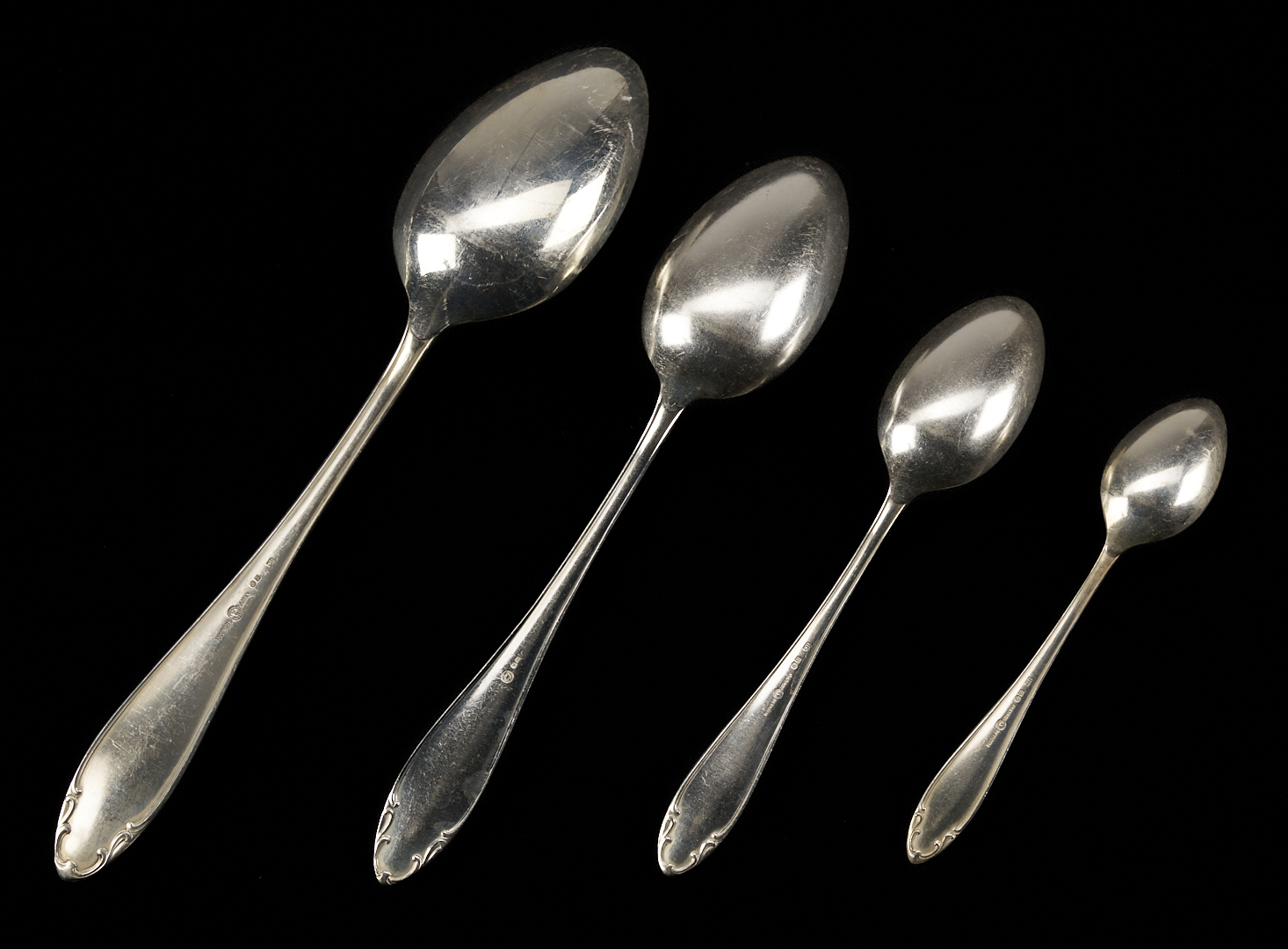 Lot 1312: Artkrupp Berndorf Art Deco Era Flatware, 118 pcs