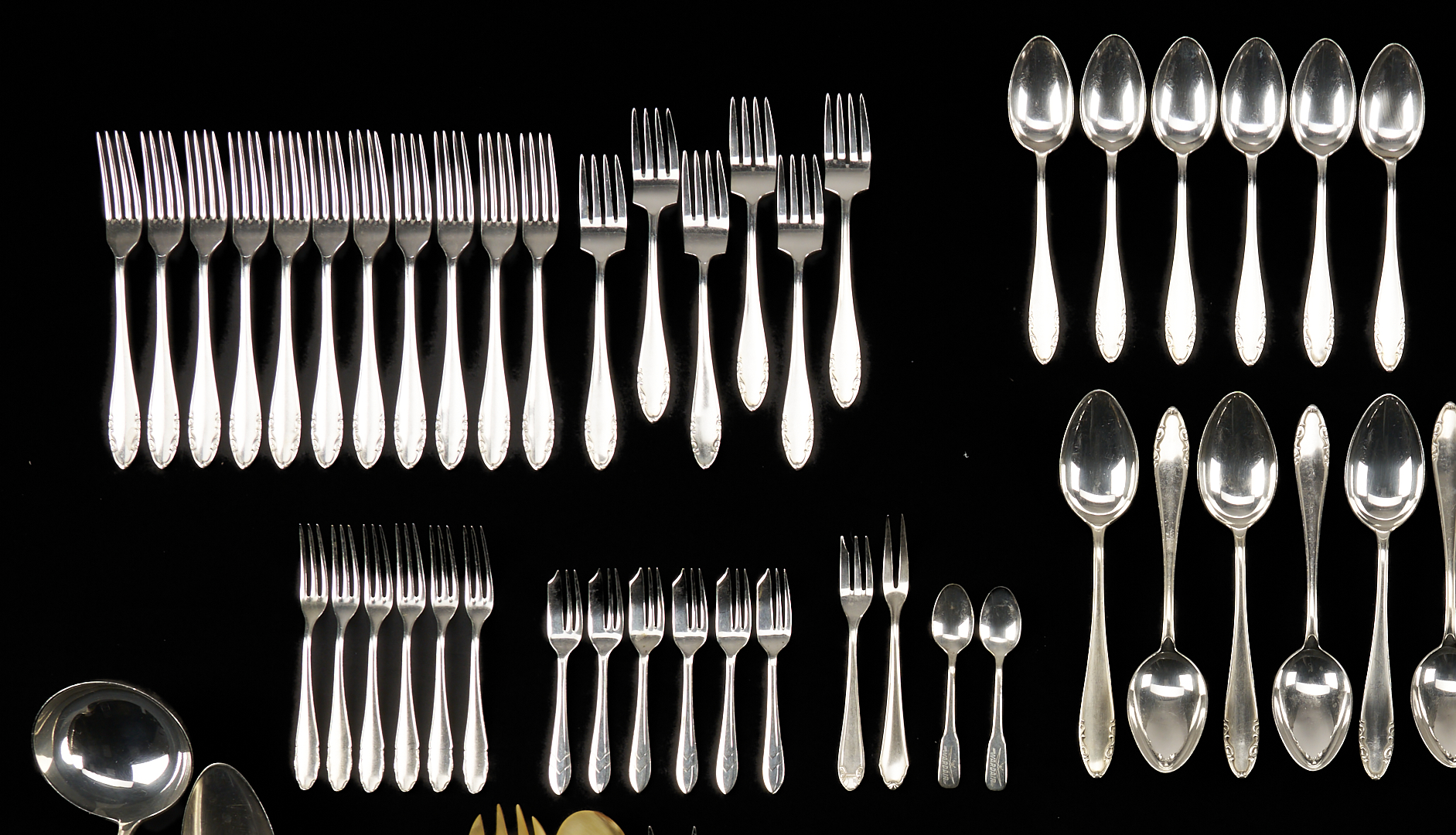Lot 1312: Artkrupp Berndorf Art Deco Era Flatware, 118 pcs