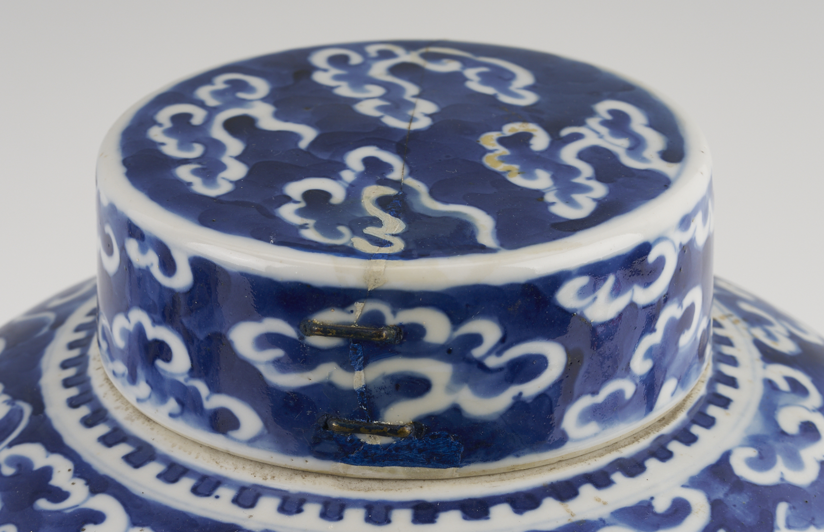 Lot 20: Pair of Chinese Blue & White Ginger Jars