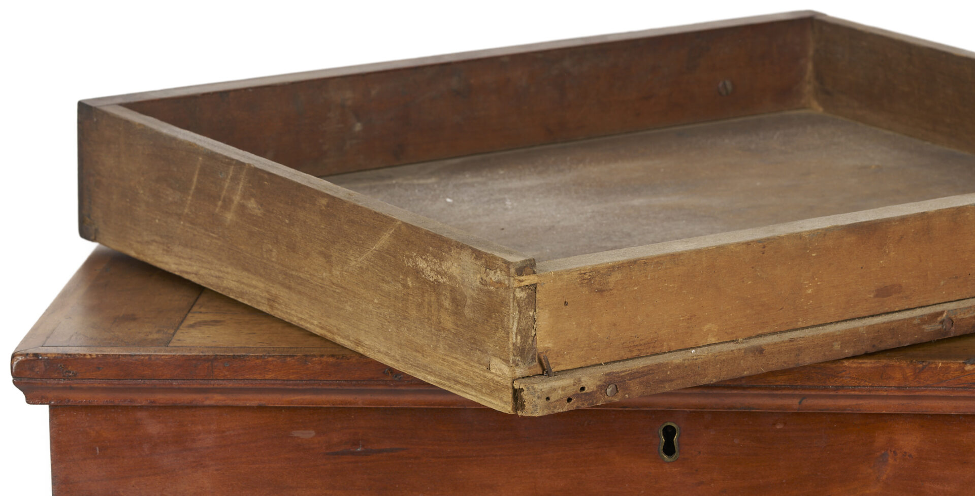 Lot 212: Kentucky Sheraton Cherry Sugar Chest