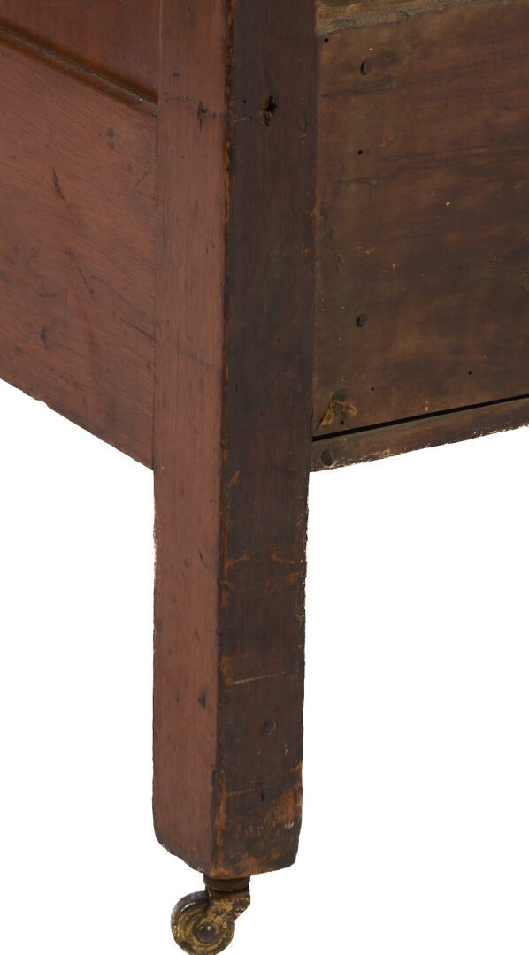 Lot 214: Southern Federal Bowfront Chest of Drawers, attr. Virginia