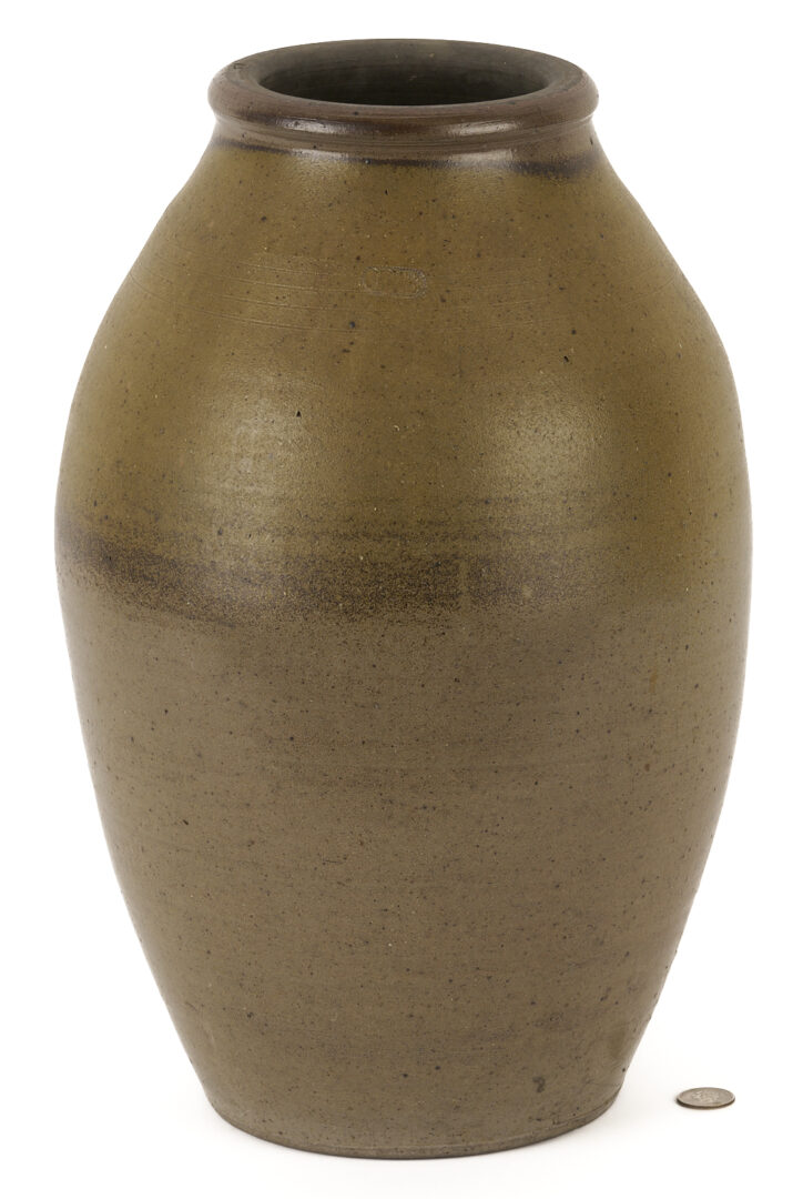Lot 226: Middle TN Stoneware Pottery Jar, Hiram Brown