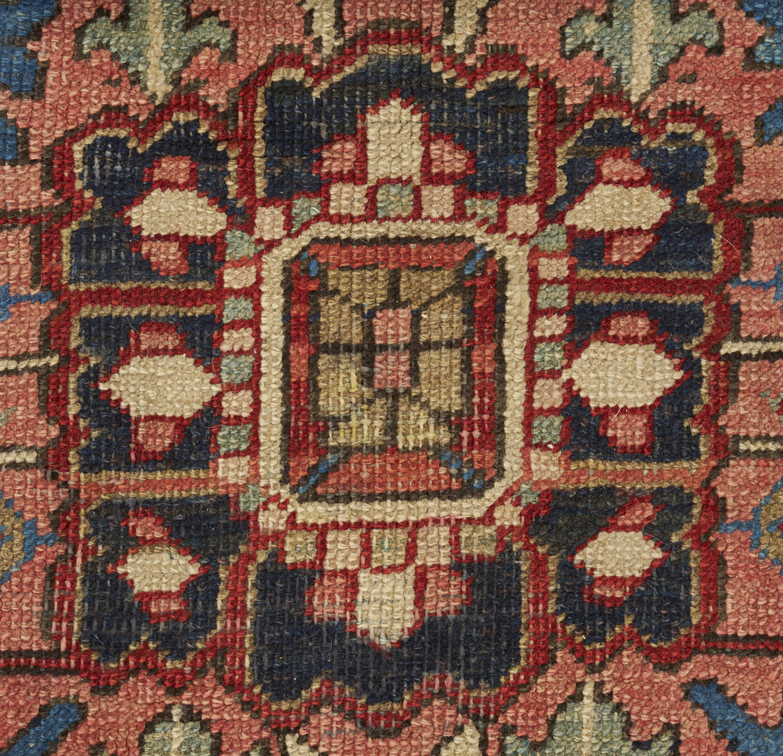 Lot 256: Persian Heriz Rug, 8 x 10