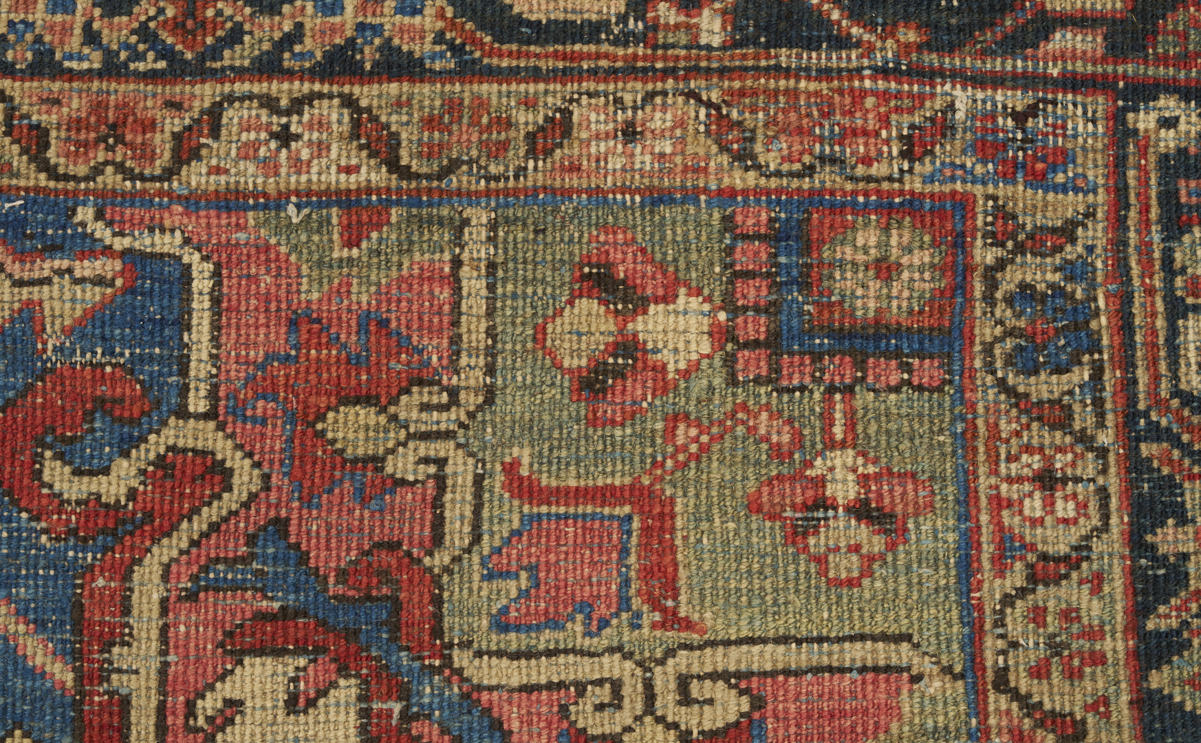 Lot 256: Persian Heriz Rug, 8 x 10