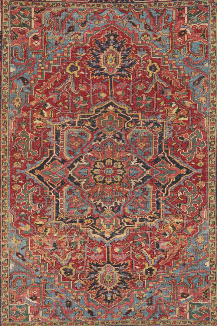 Lot 257: Room Sized Persian Heriz Rug, 9 x 12