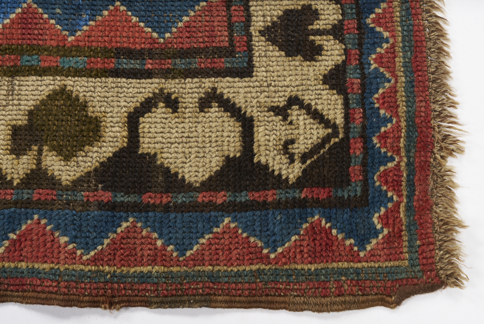 Lot 268: Antique Caucasian Kazak Area Rug, 5 x 7