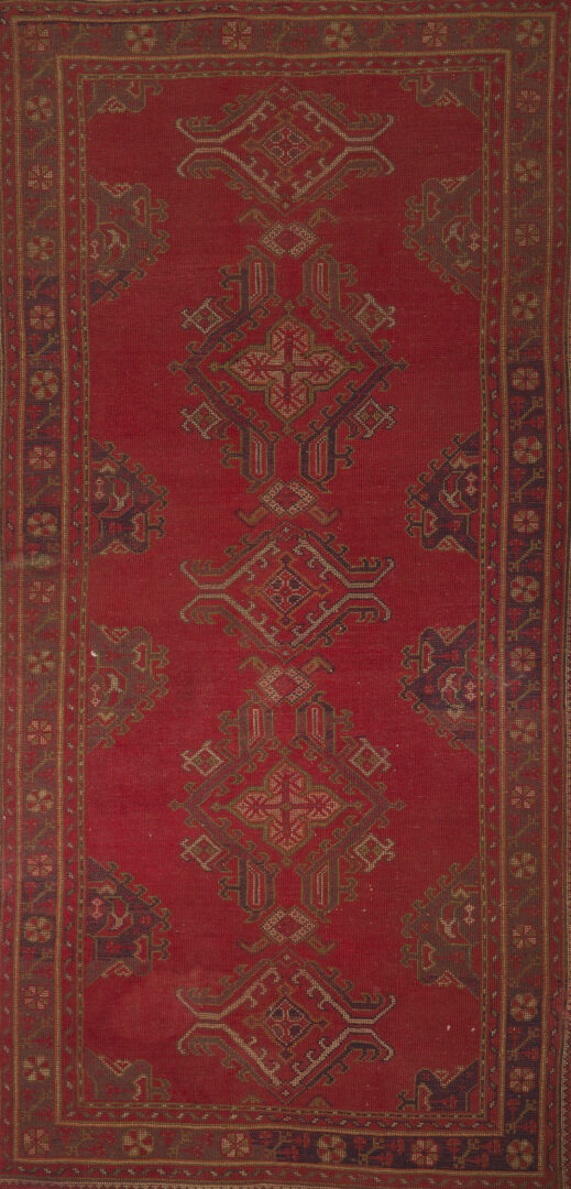 Lot 269: Turkish Oushak Runner, 9 x 5