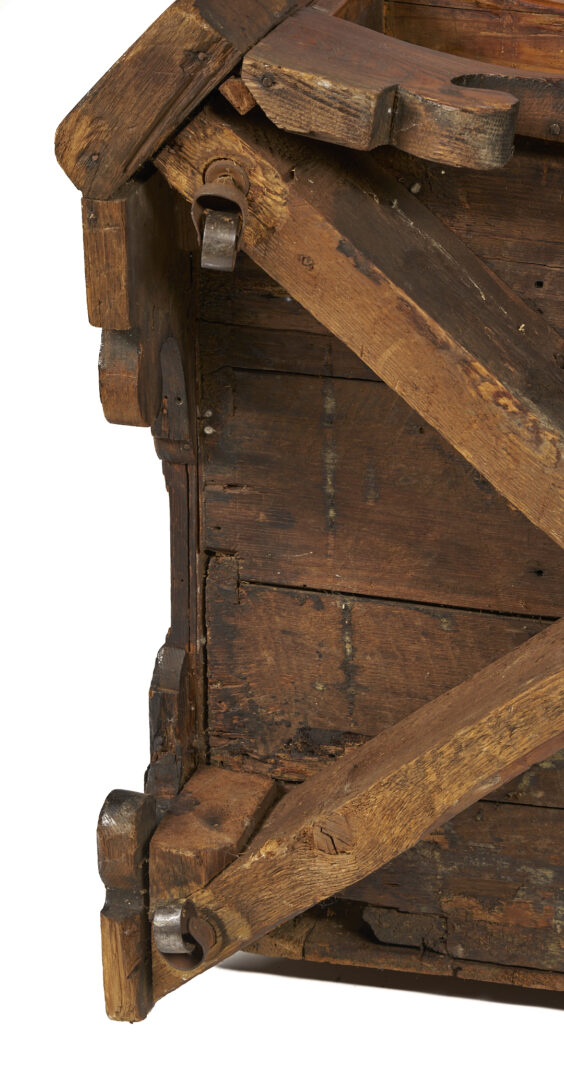 Lot 274: Italian Inlaid Walnut Serpentine Writing Bureau