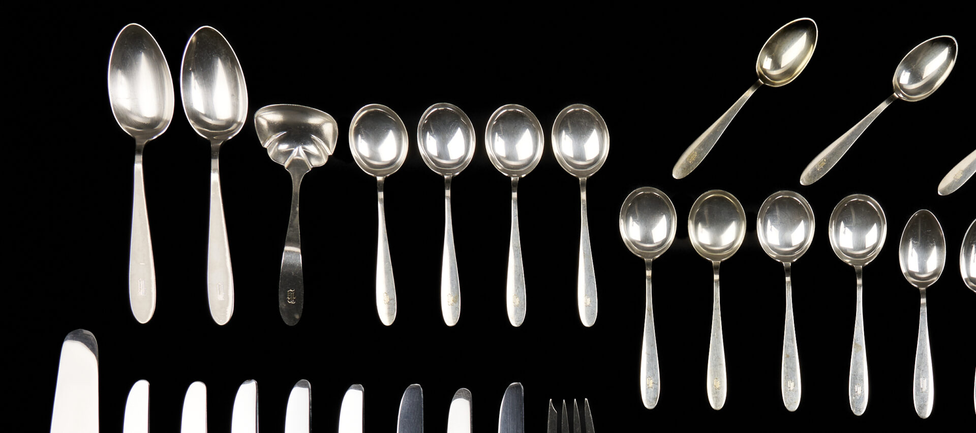 Lot 298: 61 pcs Manchester Sterling Flatware, Puritan Pattern