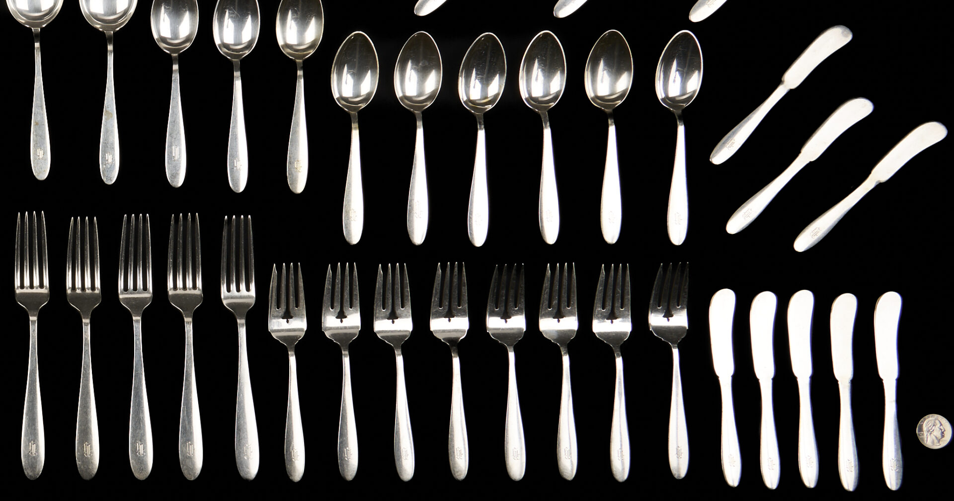 Lot 298: 61 pcs Manchester Sterling Flatware, Puritan Pattern