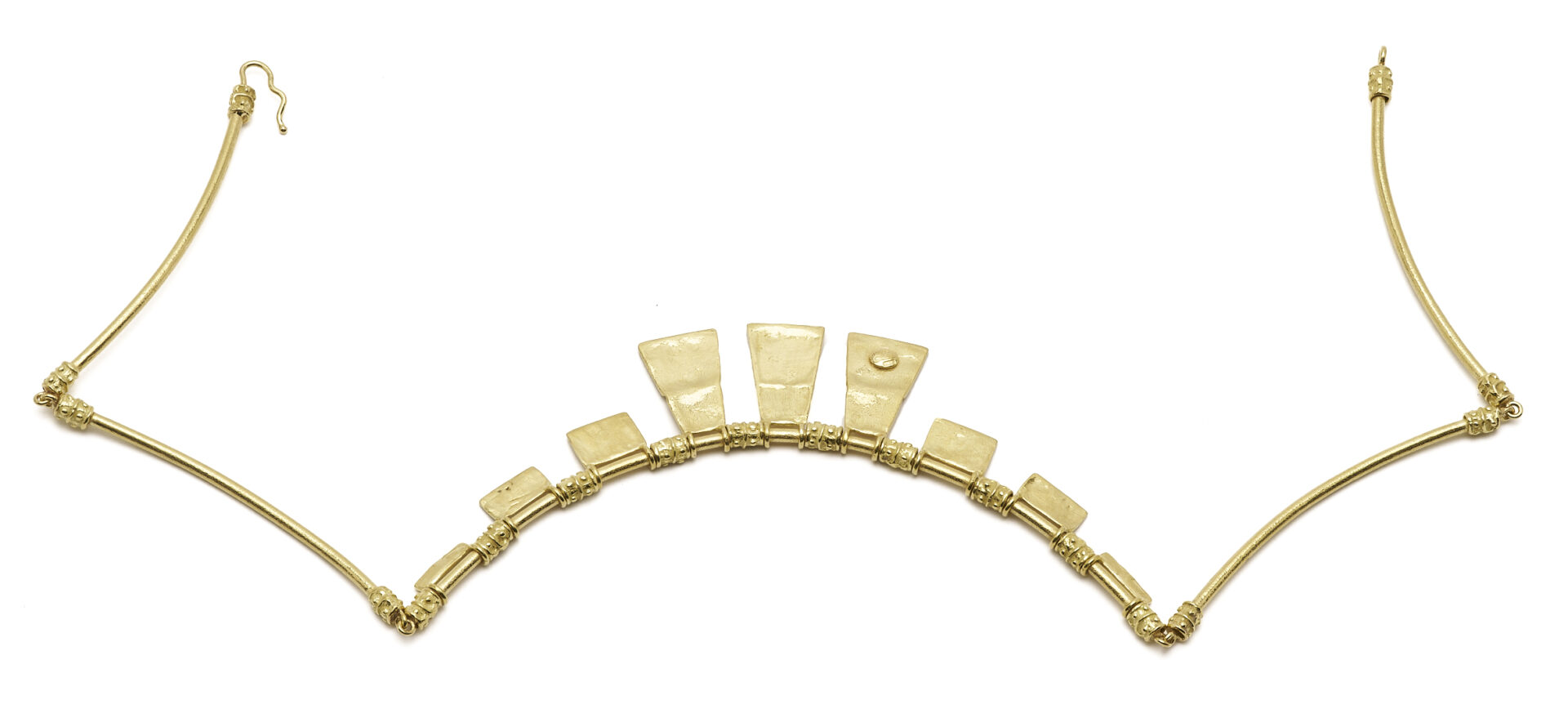 Lot 307: 18K Gold Etruscan Revival Style Necklace