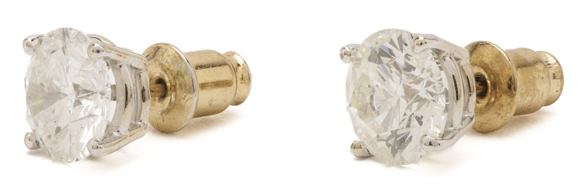 Lot 308: 3.30 Carat Diamond Studs