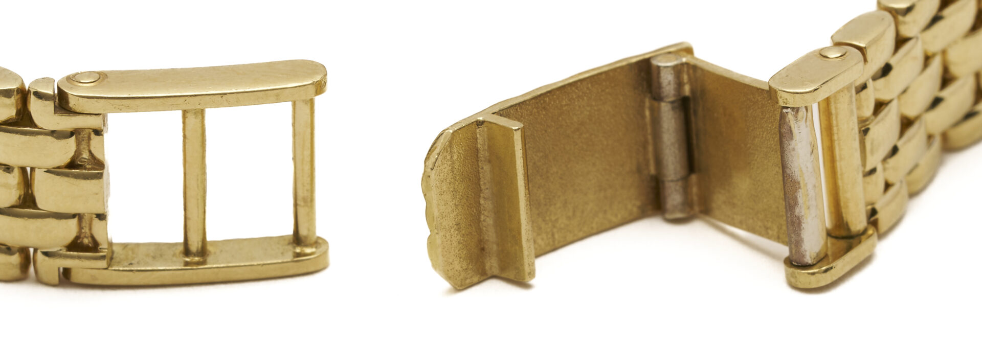 Lot 310: 18K Gold & Diamond CYMA Lady’s Watch