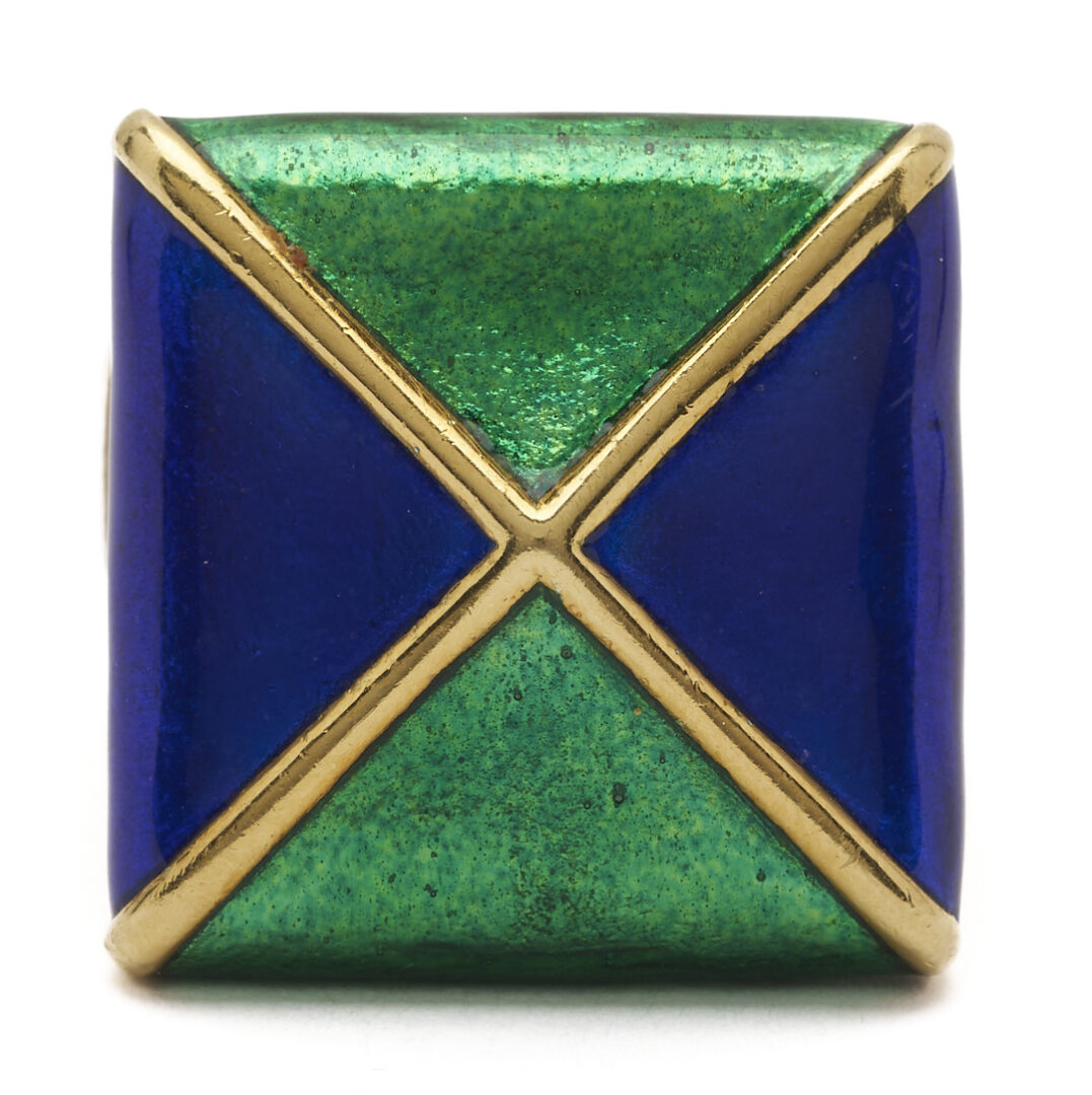 Lot 315: 18K Yellow Gold & Enamel Ring