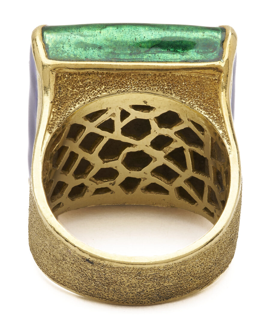 Lot 315: 18K Yellow Gold & Enamel Ring