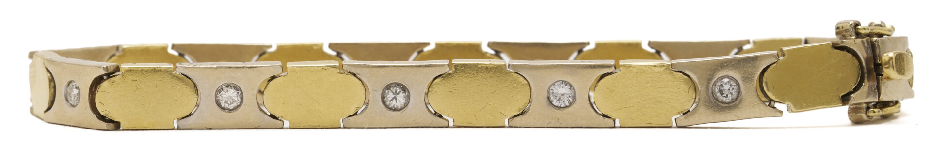 Lot 316: 18K Gold & Diamond X and O Bracelet