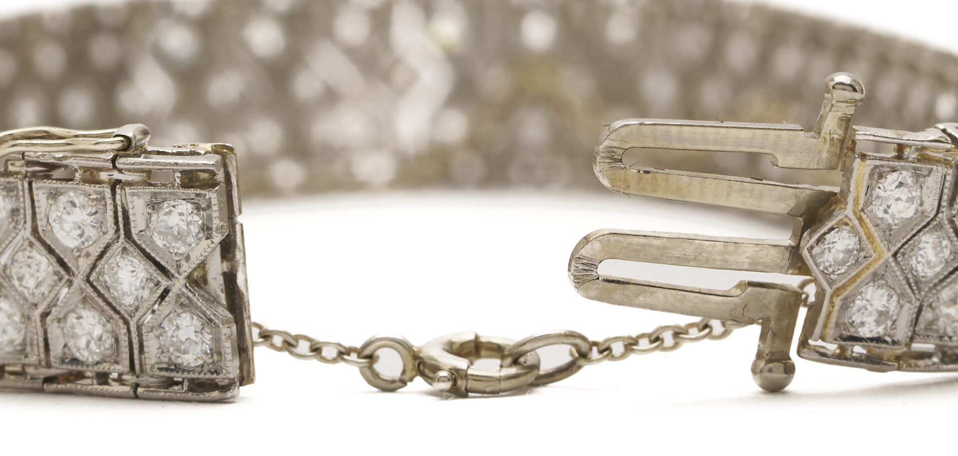 Lot 319: Platinum & Diamond Bracelet
