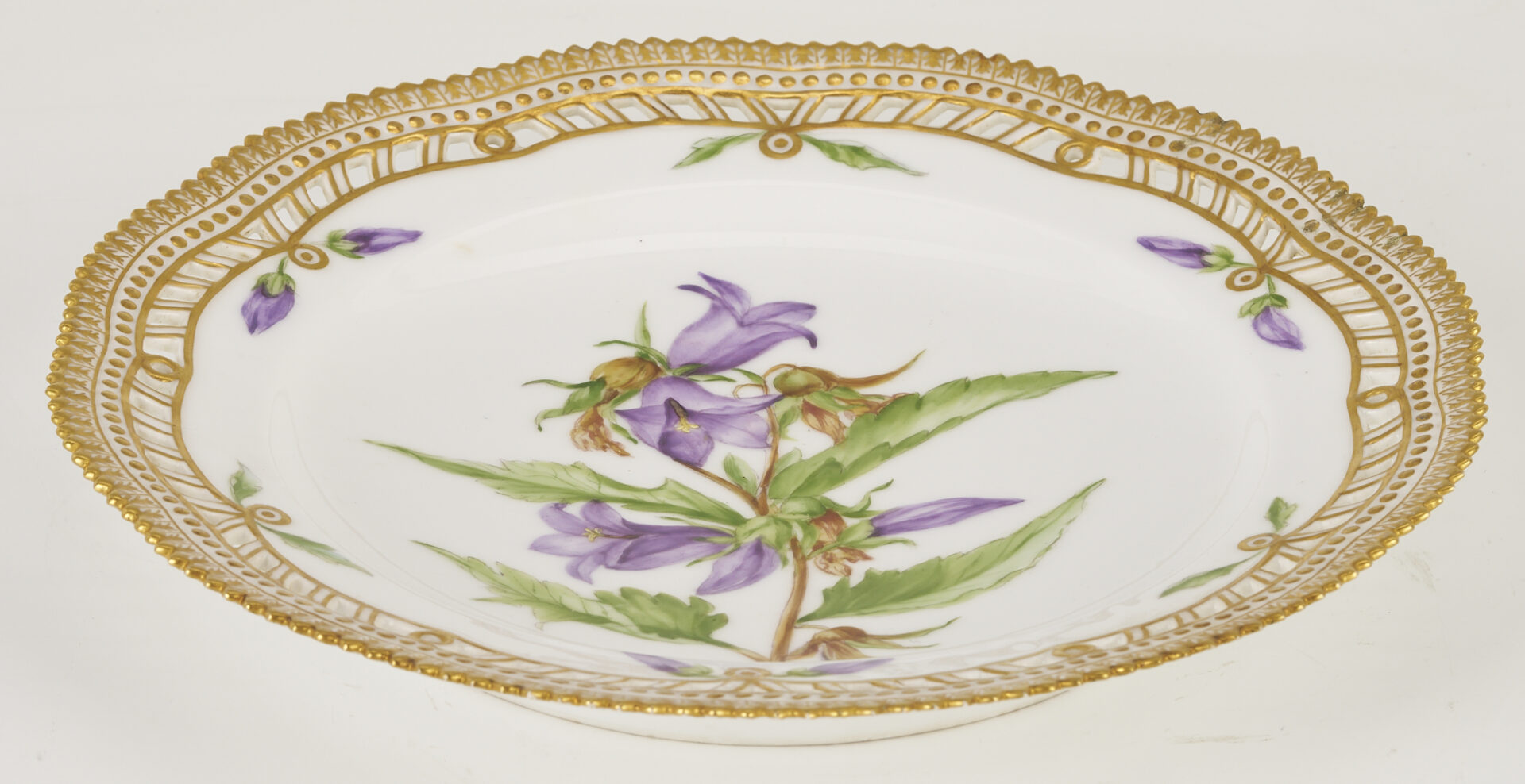 Lot 358: 13 Pieces of Royal Copenhagen Flora Danica Porcelain Dinnerware