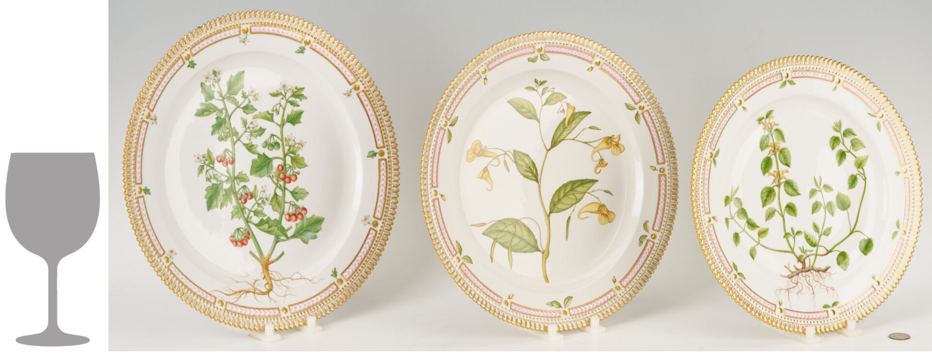 Lot 359: 3 Royal Copenhagen Flora Danica Serving Platters