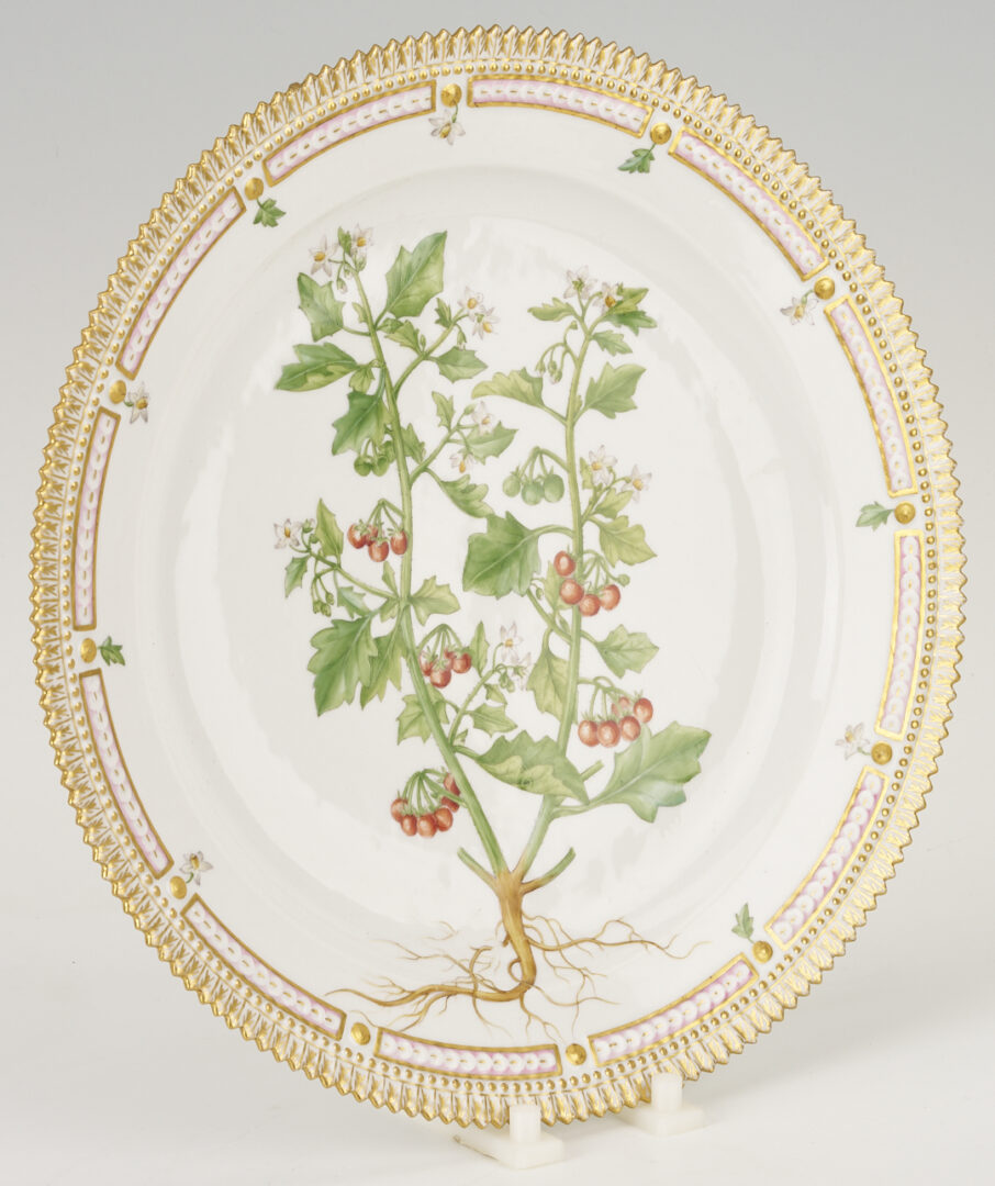 Lot 359: 3 Royal Copenhagen Flora Danica Serving Platters