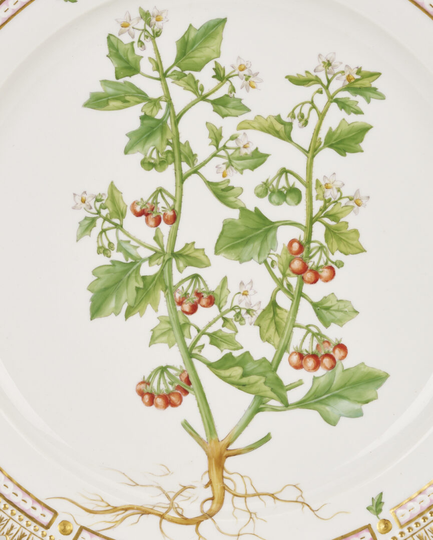Lot 359: 3 Royal Copenhagen Flora Danica Serving Platters