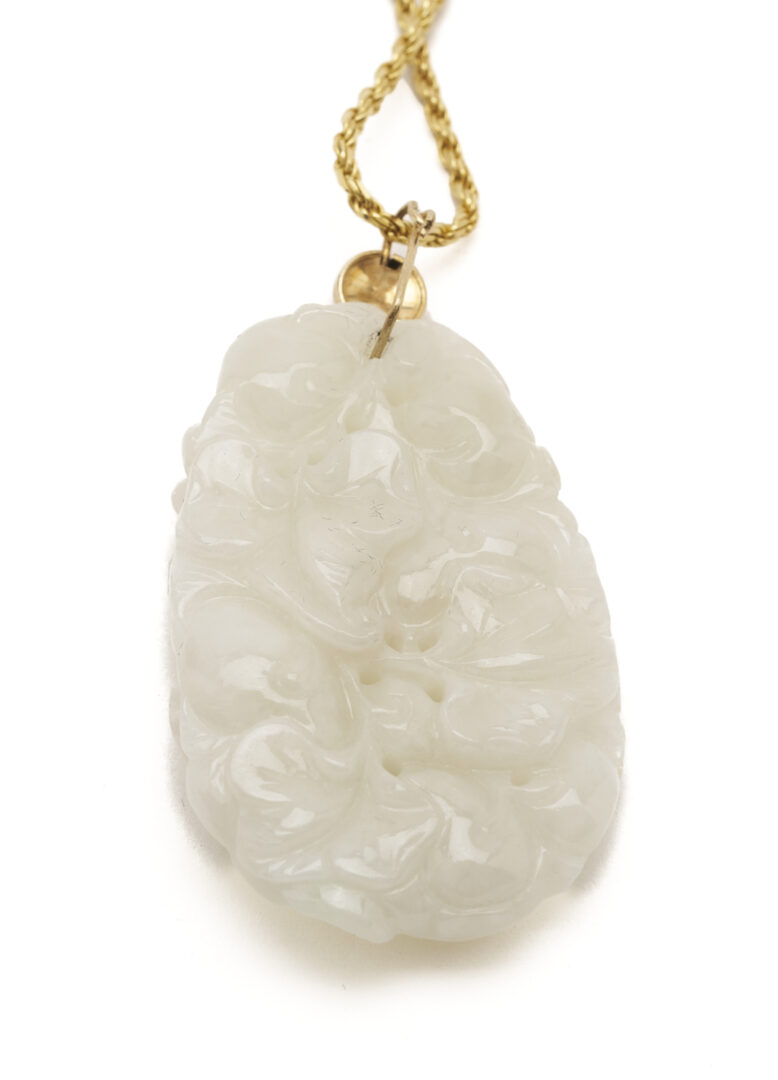 Lot 35: 18K Italian Gold & White Jade Necklace